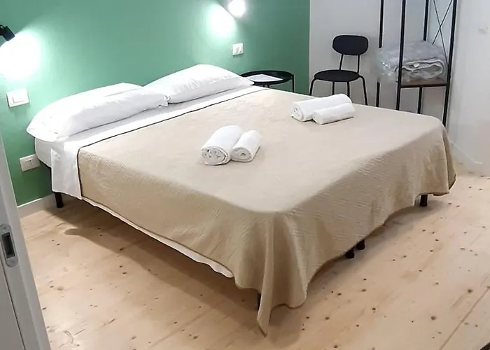 Homestay Casa Ribes Rooms, L'angolo Tranquillo Alle Porte Della Citta *